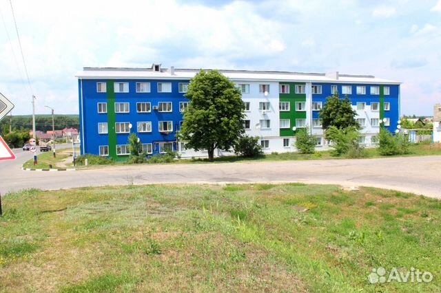 3-к квартира, 71 м², 1/4 эт.