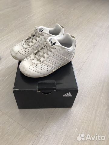 Кроссовки adidas 22 размер