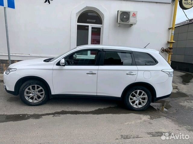 Mitsubishi Outlander 2.4 CVT, 2014, 89 000 км