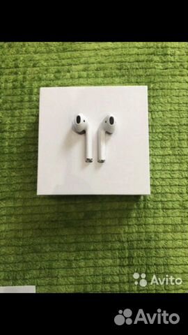 AirPods