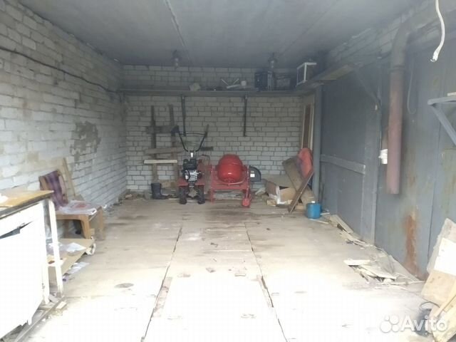 Гараж, > 30 м² Гараж, > 30 м²