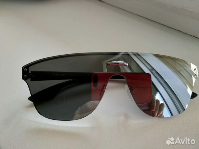 Очки солнцезащитные мужские Prada