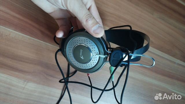 Наушники с микрофоном Genius HS-04SU Наушники с микрофоном Genius HS-04SU
