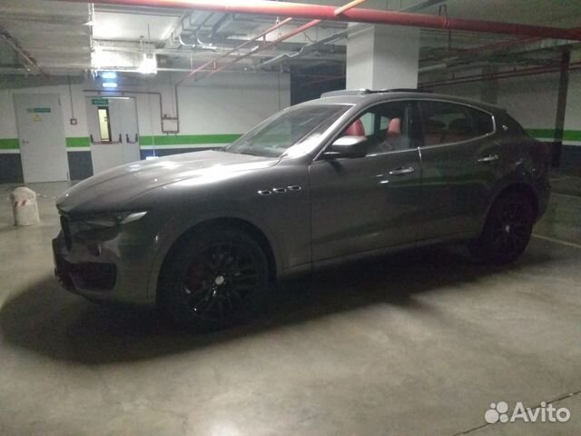 Maserati Levante 3.0 AT, 2017, 9 800 км