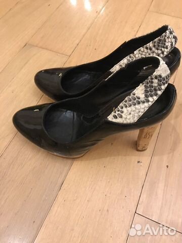 Туфли fendi, лаковые в отличном состоянии