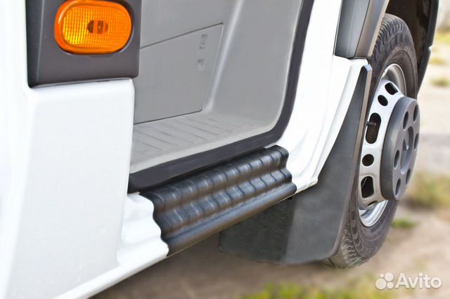 Накладки на пороги Мерседес Спринтер / Sprinter Накладки на пороги Мерседес Спринтер / Sprinter