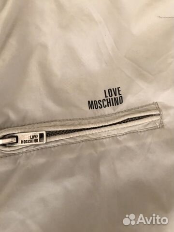 Куртка ветровка Love Moschino p M Италия новая Куртка ветровка Love Moschino p M Италия новая