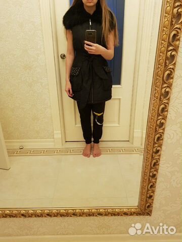 Утепленная жилетка с натуральным мехом Утепленная жилетка с натуральным мехом