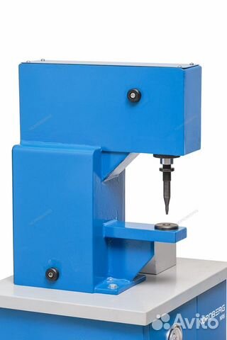 Пневматический станок для клепки тормозных колодок Пневматический станок для клепки тормозных колодок