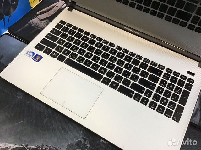 Красивый ноутбук Asus 2ядра/4RAM/320HDD в идеале