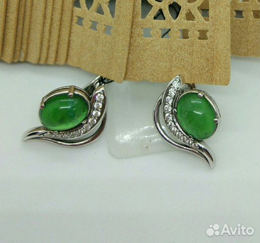 Серьги крупные изумруд Серьги крупные изумруд