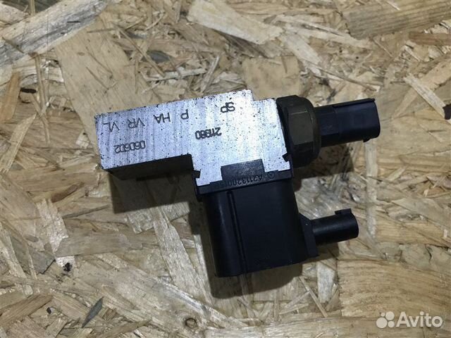 Блок клапанов пневмоподвески Mercedes-Benz Блок клапанов пневмоподвески Mercedes-Benz