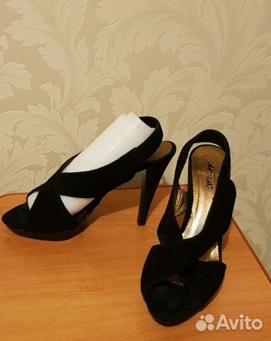 Босоножки.Обувь дизайнерская.Натуральная замша Босоножки.Обувь дизайнерская.Натуральная замша