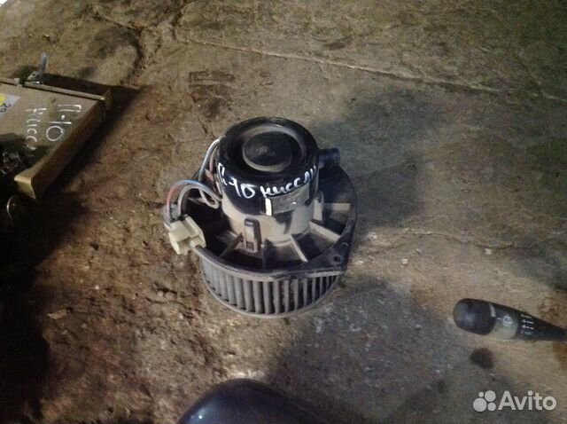 Моторчик печки Ниссан Примьера p10