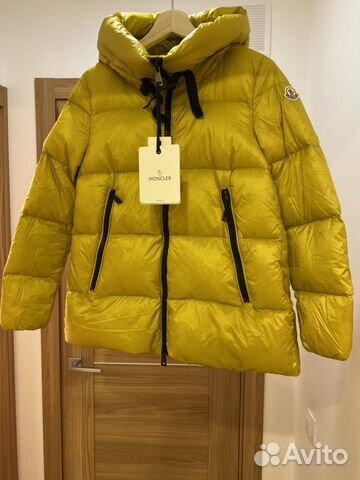 Пуховик Moncler оригинал Пуховик Moncler оригинал