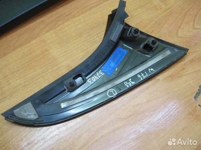 Накладка стойки двери багажника Mercedes W176 Мерс