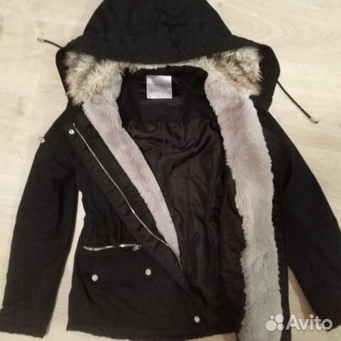 Парка bershka чёрная XS р. 40-42 Парка bershka чёрная XS р. 40-42