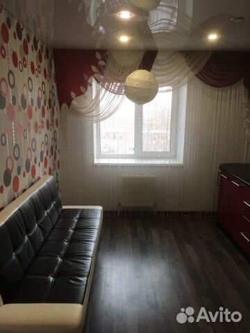 2-к квартира, 65 м², 8/10 эт.