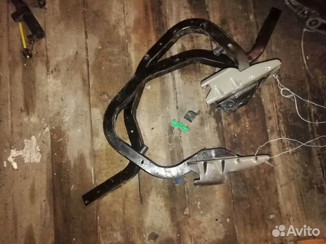 Петли крышки багажника ниссан альмера G15 Петли крышки багажника ниссан альмера G15