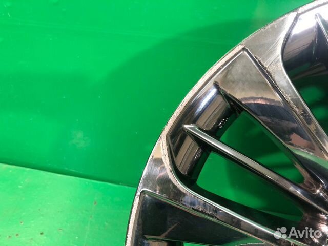 Диск R20 Lexus LS 5 17 г Диск R20 Lexus LS 5 17 г