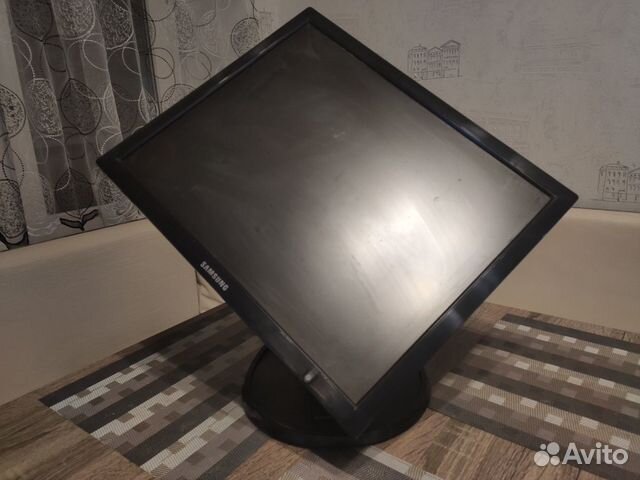 Монитор SAMSUNG SyncMaster 960BF
