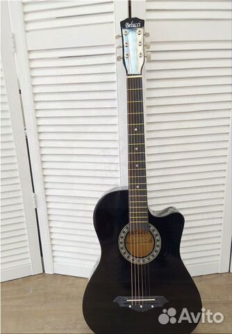 Гитара акустика