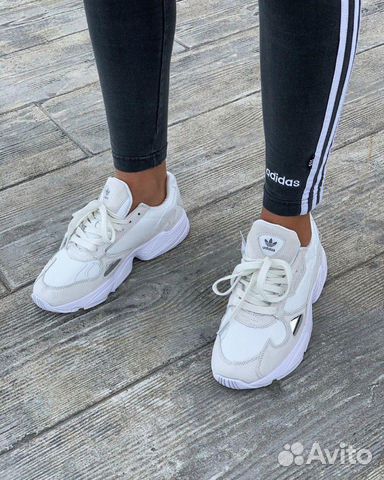 Кроссовки Adidas Falcon Кроссовки Adidas Falcon