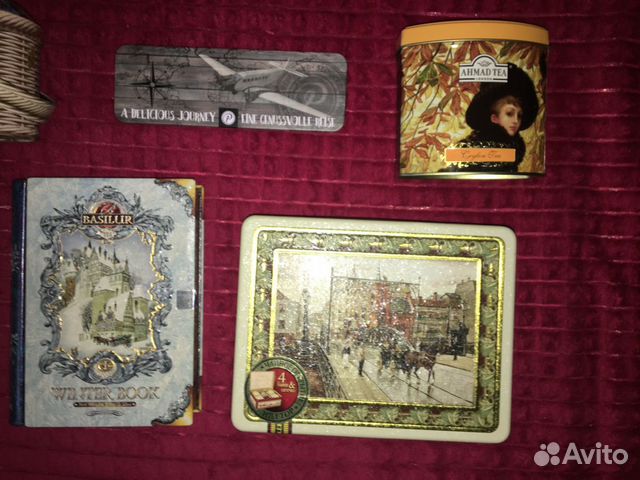 Жестяные коробки из под чая