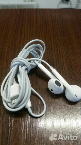 Наушники EarPods iPhone 7/8/10/11 Наушники EarPods iPhone 7/8/10/11