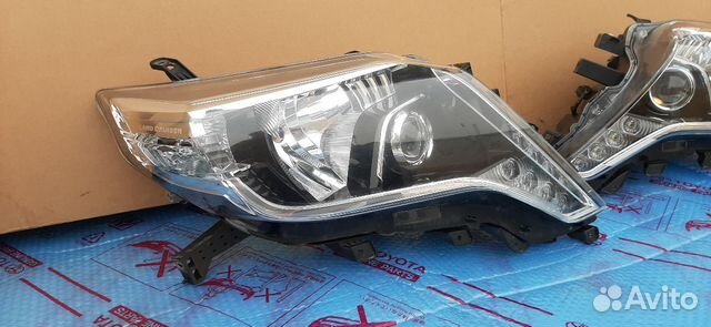Фара Toyota land cruiser prado 150 14-17