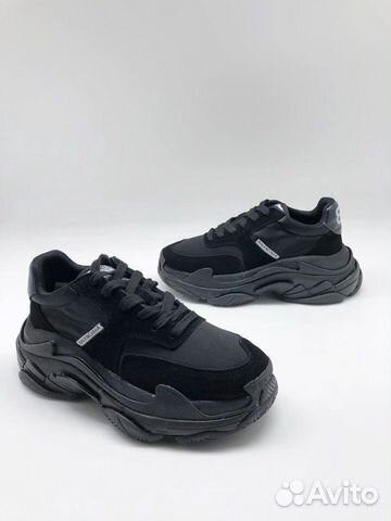 Кроссовки Balenciaga triple s черные женские Кроссовки Balenciaga triple s черные женские