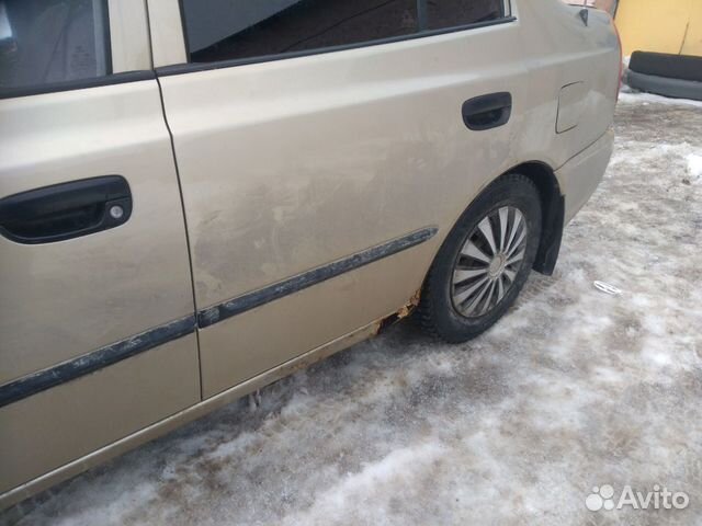 Задняя левая дверь Hyundai Accent Задняя левая дверь Hyundai Accent