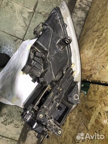 Фара левая Volkswagen phaeton