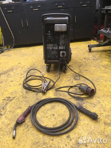 Сварочный полуавтомат BlueWeld vegamig 250/2