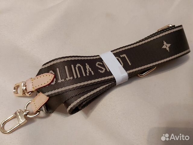 Новый плечевой ремень Louis Vuitton зеленый Новый плечевой ремень Louis Vuitton зеленый