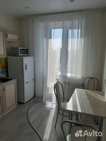 1-к квартира, 38 м², 9/10 эт. 1-к квартира, 38 м², 9/10 эт.