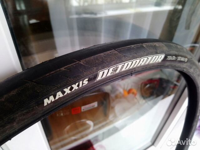 maxxis detonator 700 x 32c