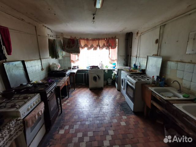 Комната 19 м² в > 9-к, 2/4 эт.