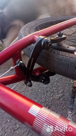 Велосипед BMX в хорошем состоянии