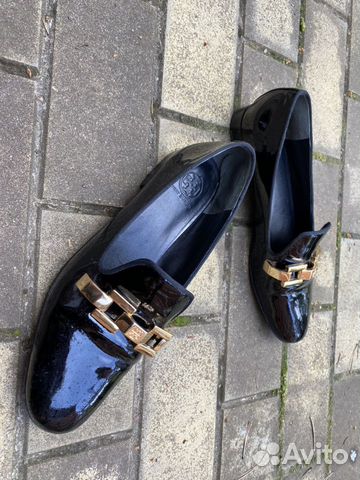 Лаковые лоуферы Tory Burch