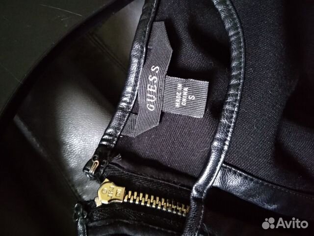Топ Guess с баской