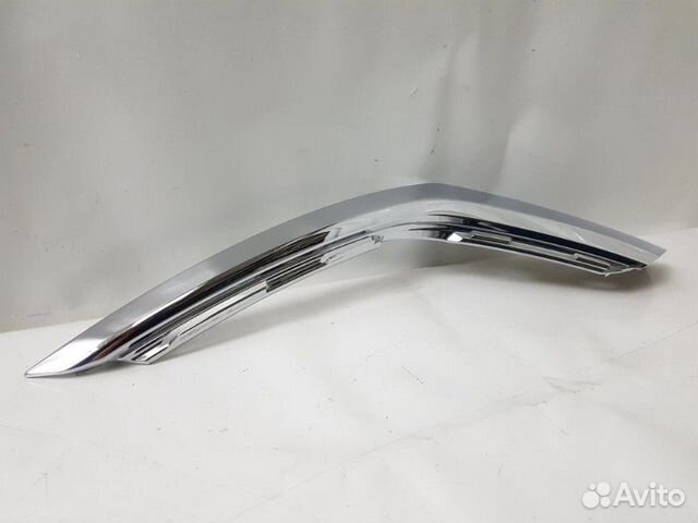Накладка бампера передняя левая Mitsubishi