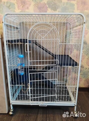 Большая клетка для шиншилл и крупных крыс Большая клетка для шиншилл и крупных крыс