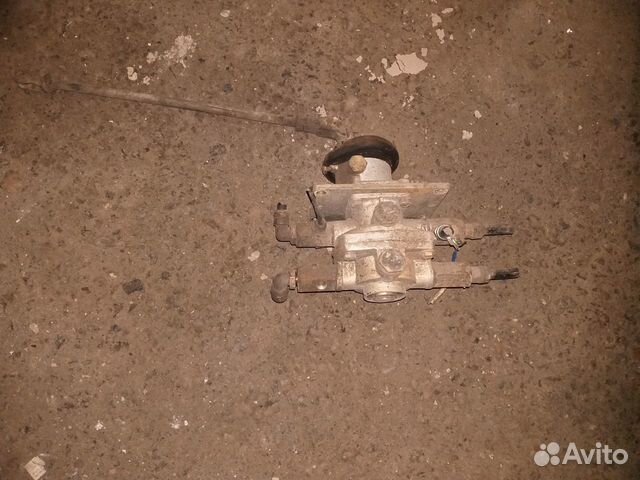 Кран тормозной двухсекционный газ, ЗИЛ, камаз, маз