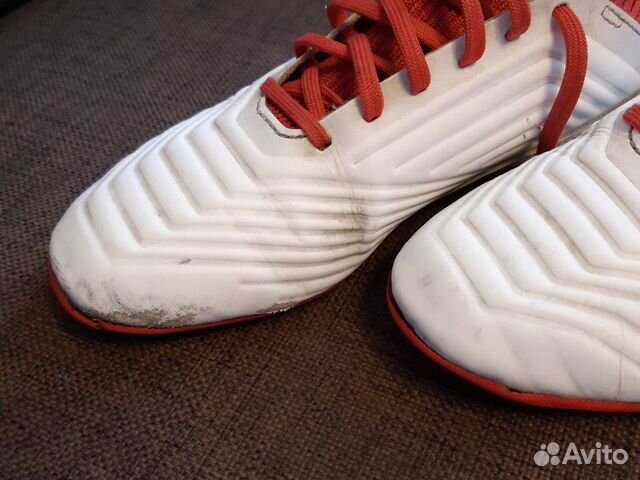 Бутсы- сороконожки футбольные Adidas, р.36 Бутсы- сороконожки футбольные Adidas, р.36