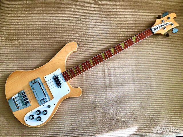 Бас-гитара Rickenbacker 4003 Бас-гитара Rickenbacker 4003