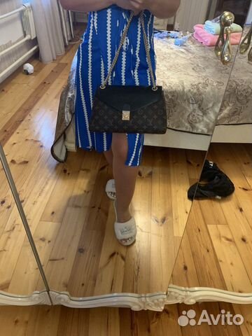 Клатч Louis Vuitton
