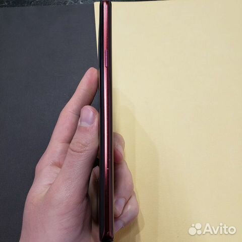 Samsung Galaxy S9 Plus RED