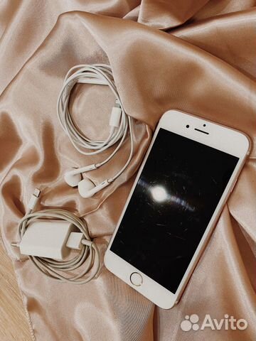 iPhone 6s 32gb с гарнитурой Apple EarPods