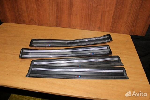 Накладка на порог передняя правая Bmw 3-Series E46 Накладка на порог передняя правая Bmw 3-Series E46